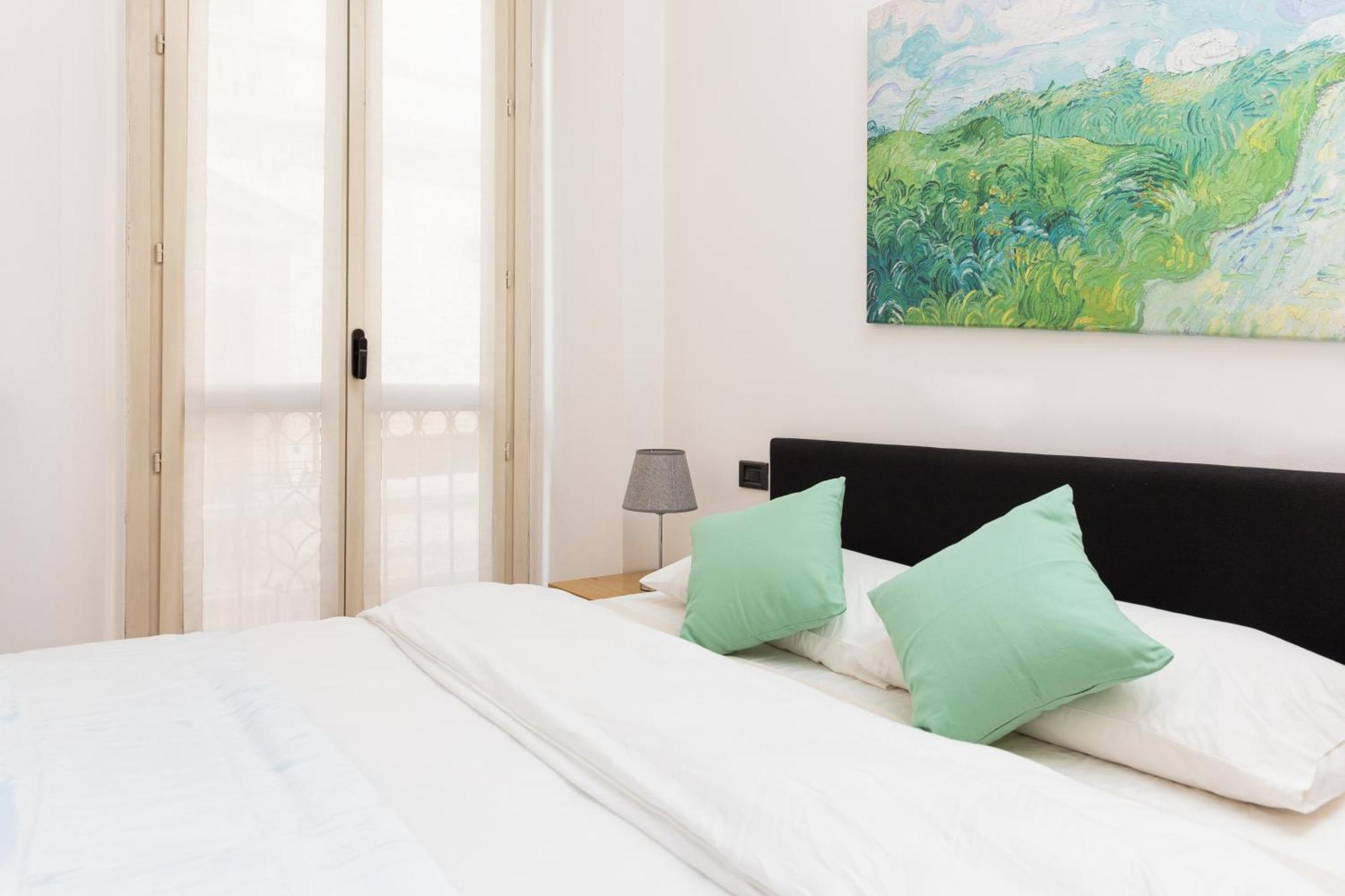 Mint - Van Gogh - Dome Cathedral Apartment มิลาน ภายนอก รูปภาพ